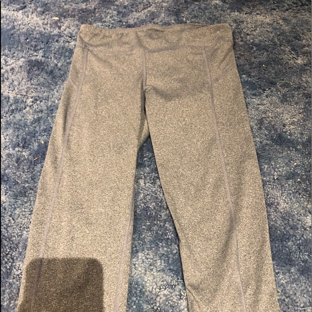 Women’s Live Love Dream Aeropostale Capri Pants